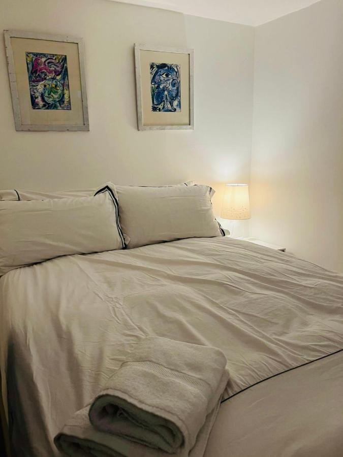 Earls Court Spacious Apartment Λονδίνο Εξωτερικό φωτογραφία